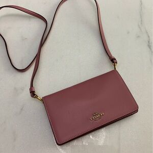 Coach l Blush Pink Crossbody Wallet